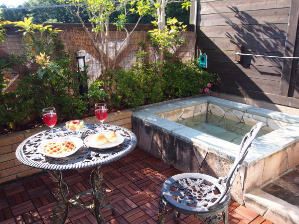 伊豆コテージの温泉露天風呂