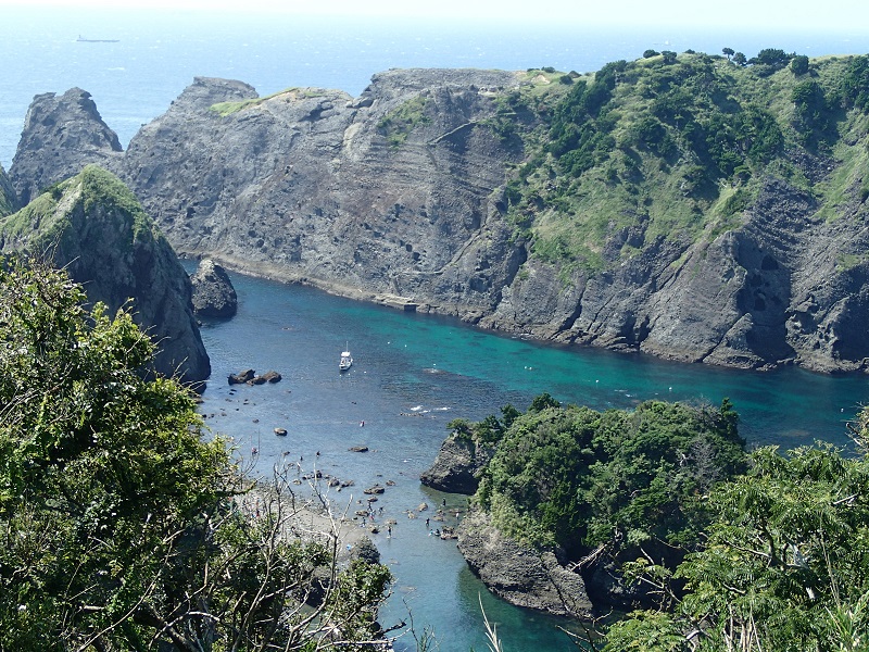 ヒリゾ浜　船でしかいけない静岡県伊豆の秘境ビーチ