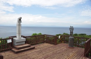 恋人岬展望台からの海の景色