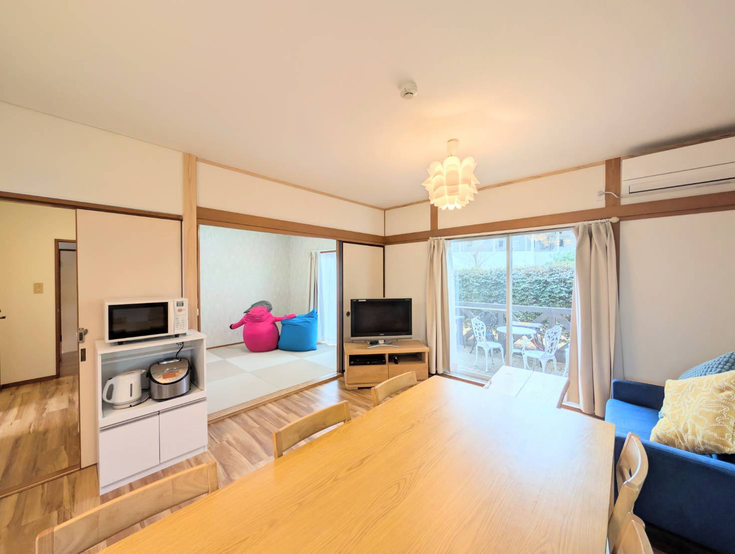 リビングとシアタールーム