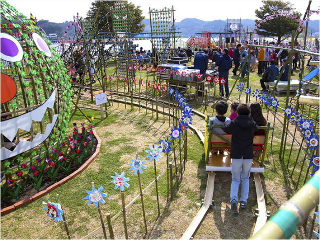 伊豆・下田特有のお祭り/風の花祭り　おもちゃの国